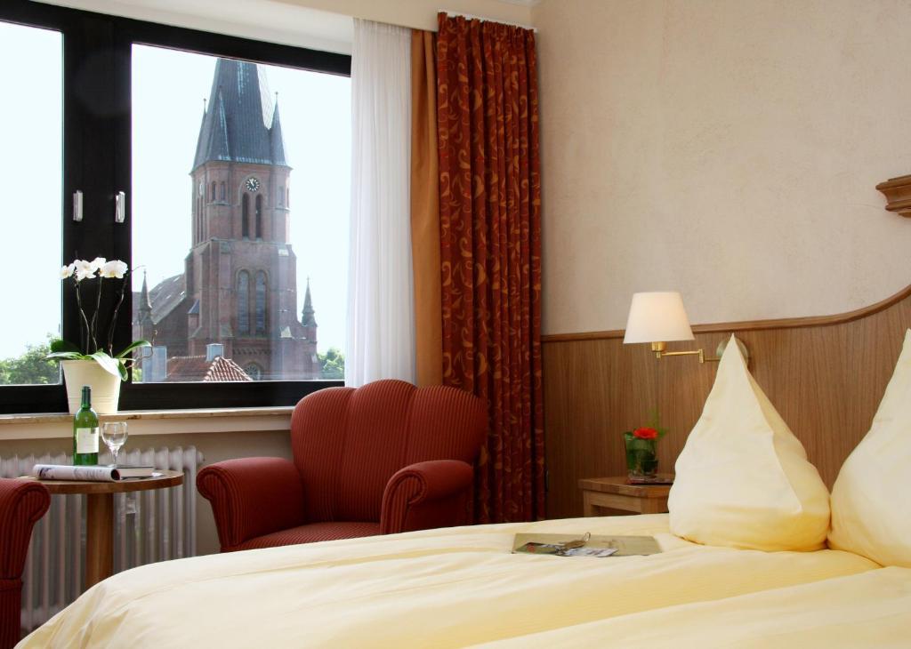 Altes Gasthaus Kuhr - Hotel & Restaurant Papenburg Bilik gambar